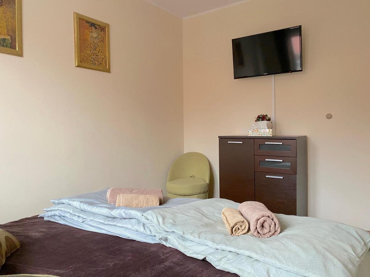 Swish Apartment -10 Min To Old Town Gdansk,Pkp & Shopping Mall Bagian luar foto