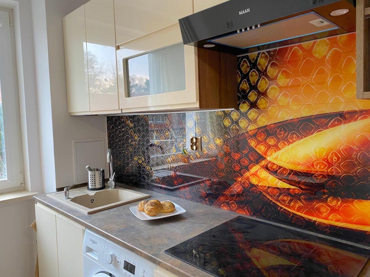 Swish Apartment -10 Min To Old Town Gdansk,Pkp & Shopping Mall Bagian luar foto